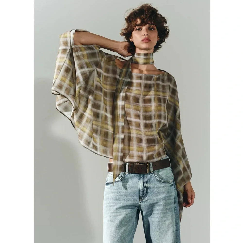 Zara PLAID SCARF CAPE